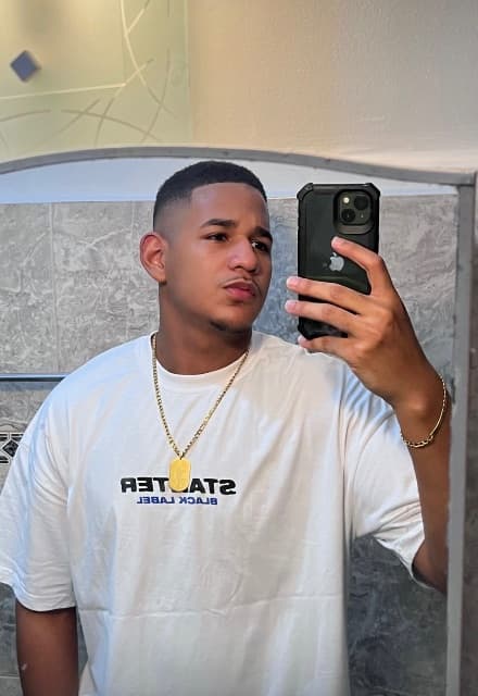 Foto de Adrián