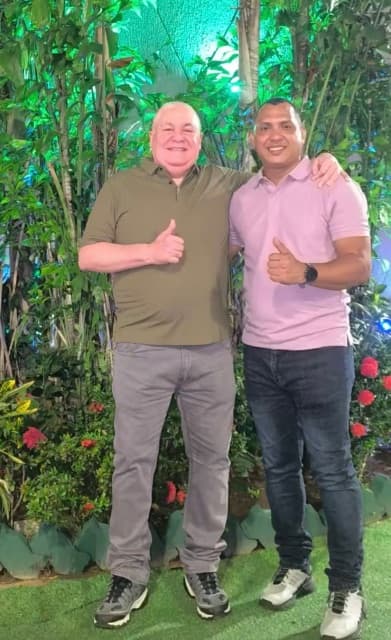 Foto de Raúl González y
