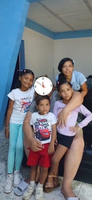 Foto de Liliagny, Jeremías, Christal,
