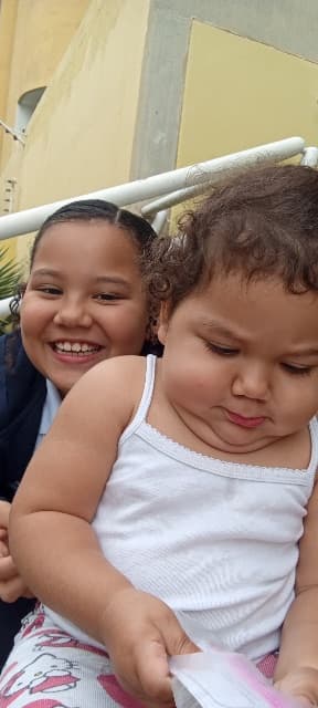 Foto de Sofía victoria y maria